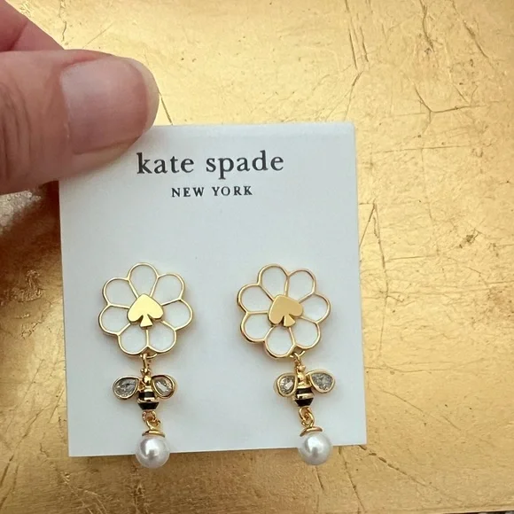 KATE SPADE Day Tripper Drop Stud Earrings in Gold - Picture 8 of 10